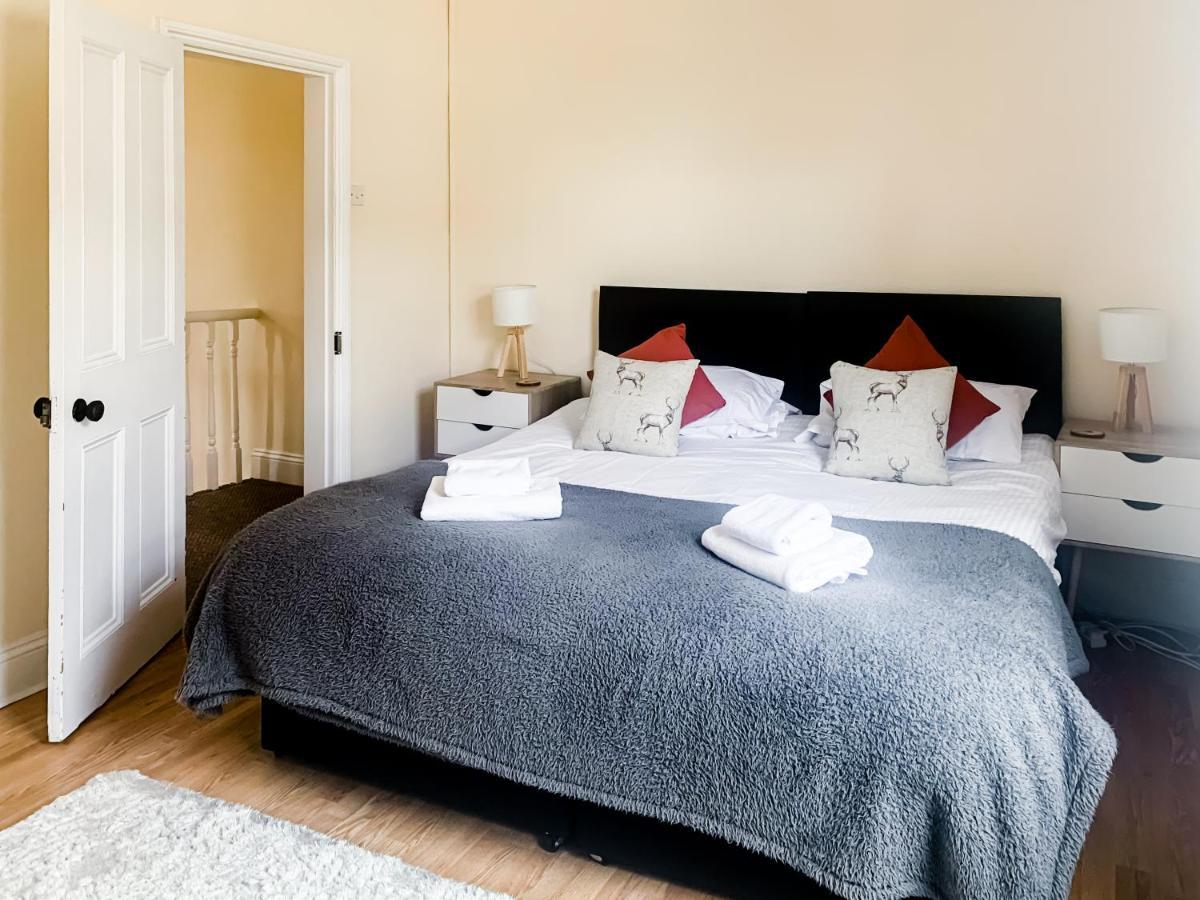 Waverley Lodge - Quaint Victorian Home With Free Parking York Bagian luar foto