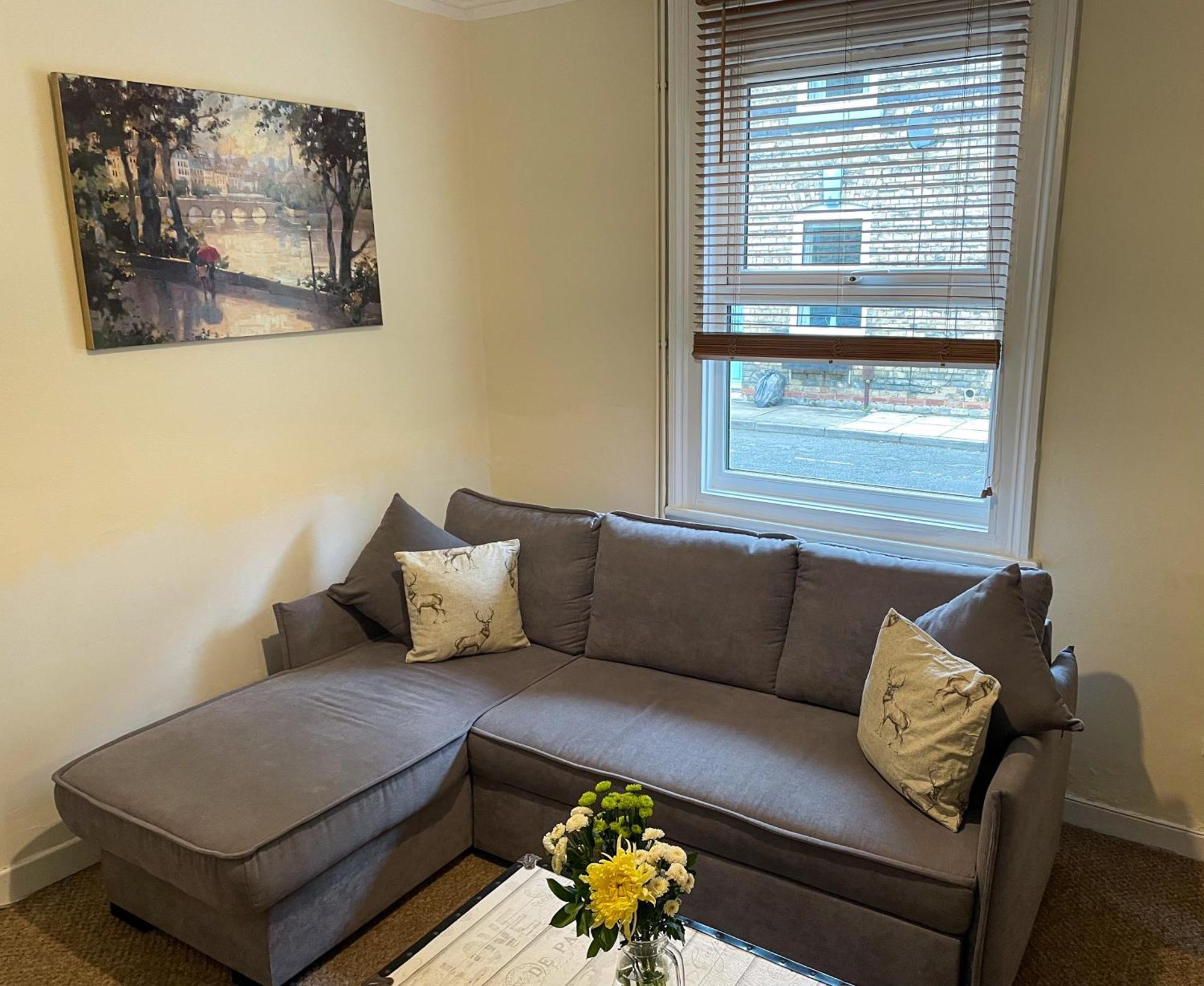 Waverley Lodge - Quaint Victorian Home With Free Parking York Bagian luar foto